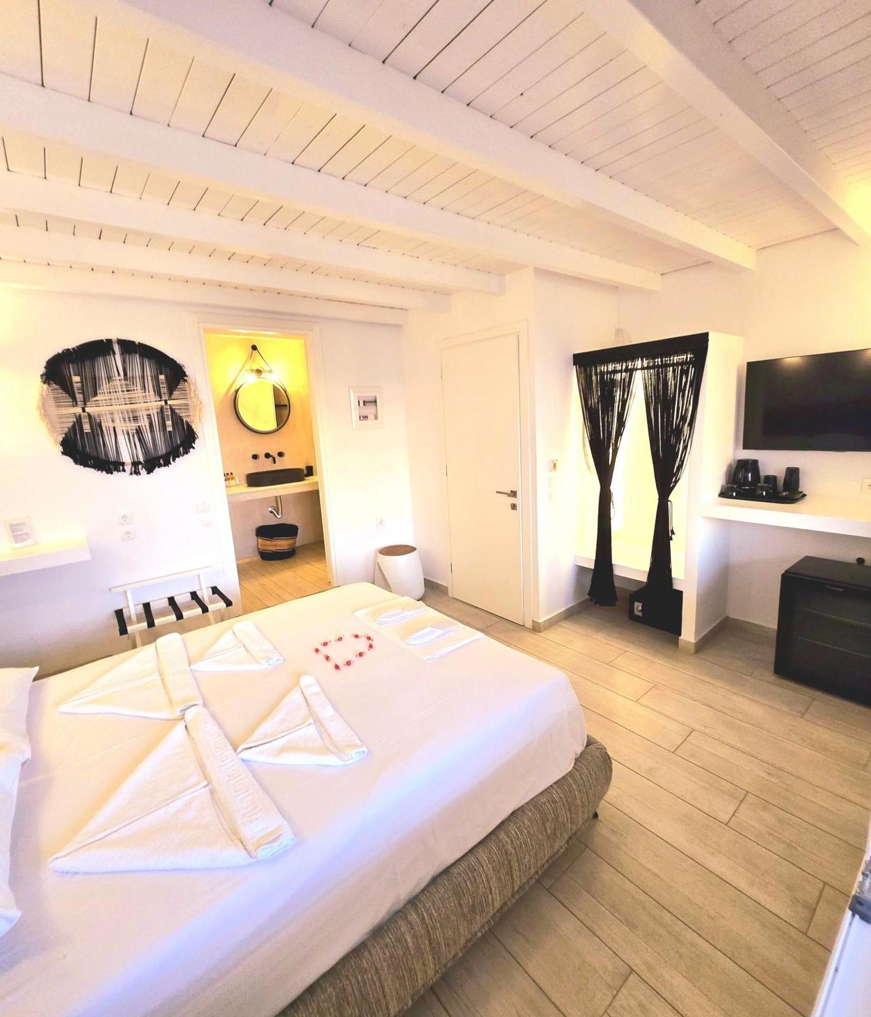Aphrodite Boutique Hotel Alikí Exteriör bild
