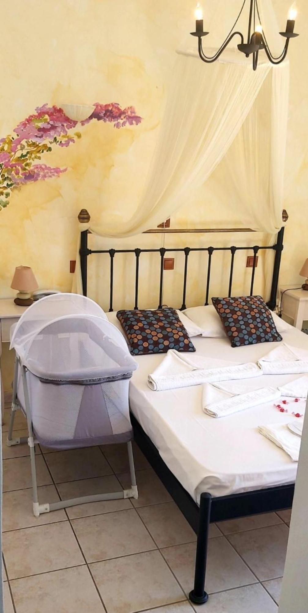 Aphrodite Boutique Hotel Alikí Exteriör bild